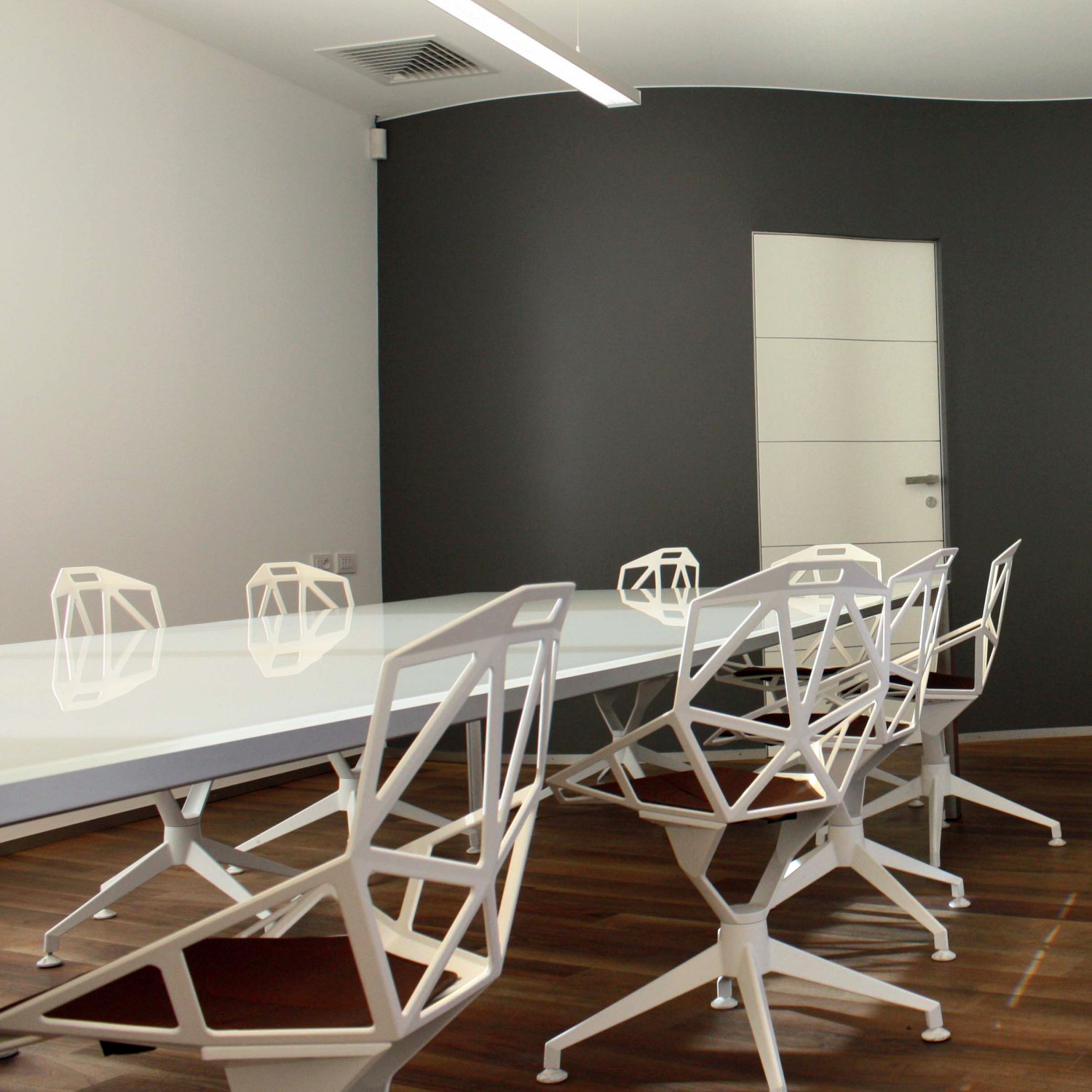 开云（中国） - 坐具|餐椅|办公家具|设计师家具|几何餐椅